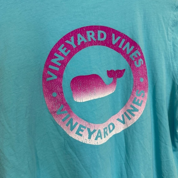 Vineyard Vines Gradient Whale Dot Pocket Long Sleeve Tee - Picture 4 of 6